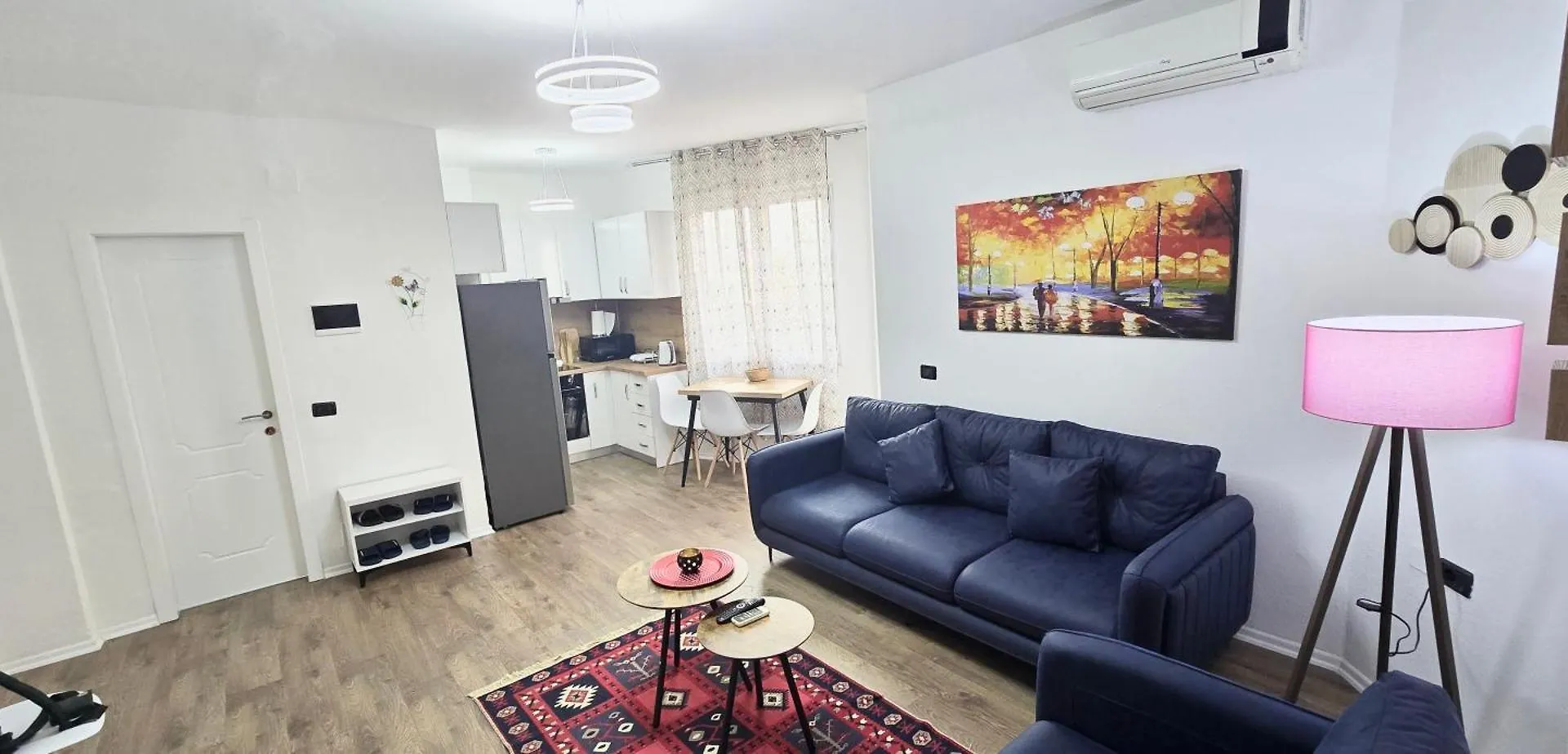 Serenity Apartment 地拉那